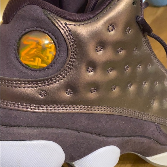 Air Jordan 13 Dark Raisin Size 7Y - Picture 2 of 7